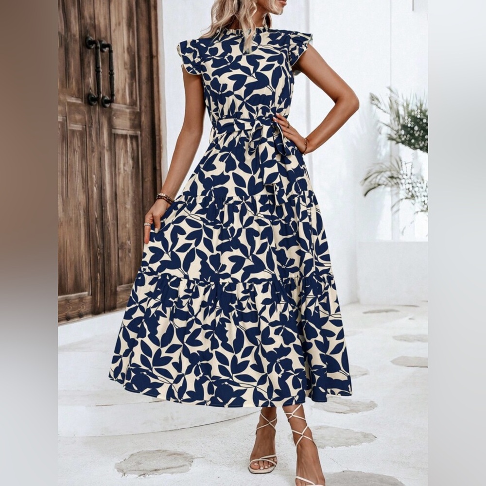 EUC Elegant Navy and Cream Floral Dress - Picture 4 of 6